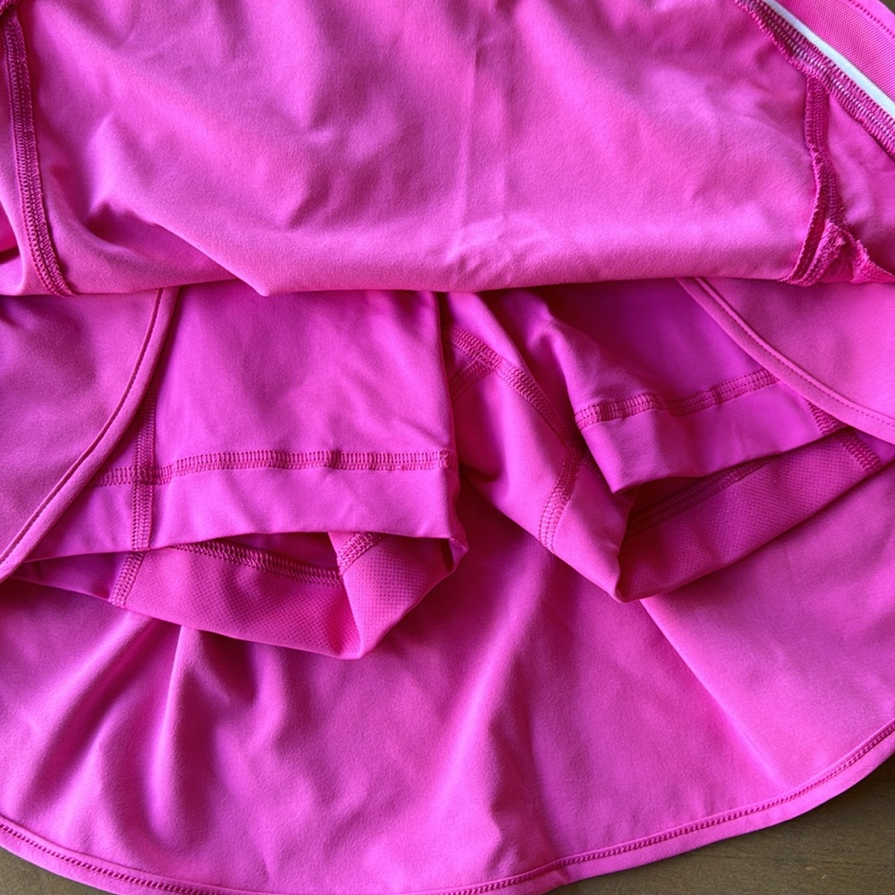 NWOT Lululemon hot pink hotty hot skirt